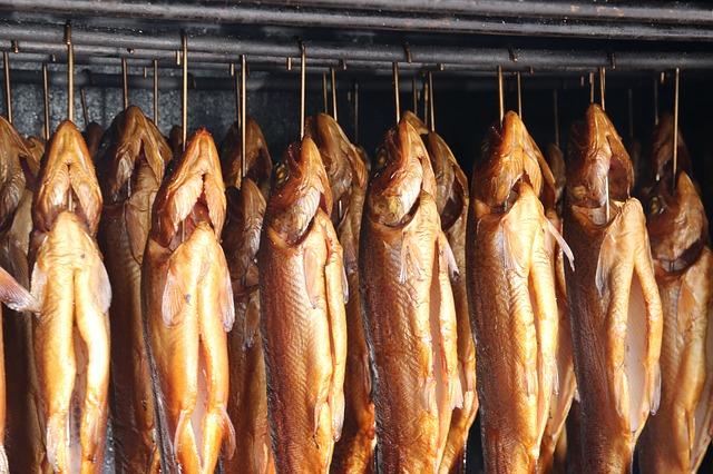 wie lange kann man geräucherte forellen im kühlschrank aufbewahren Ganze Forelle, 290g, von Hand geräuchert u. vakuumiert, Nordhauser Müh – Fischveredelung Nordhauser Mühle